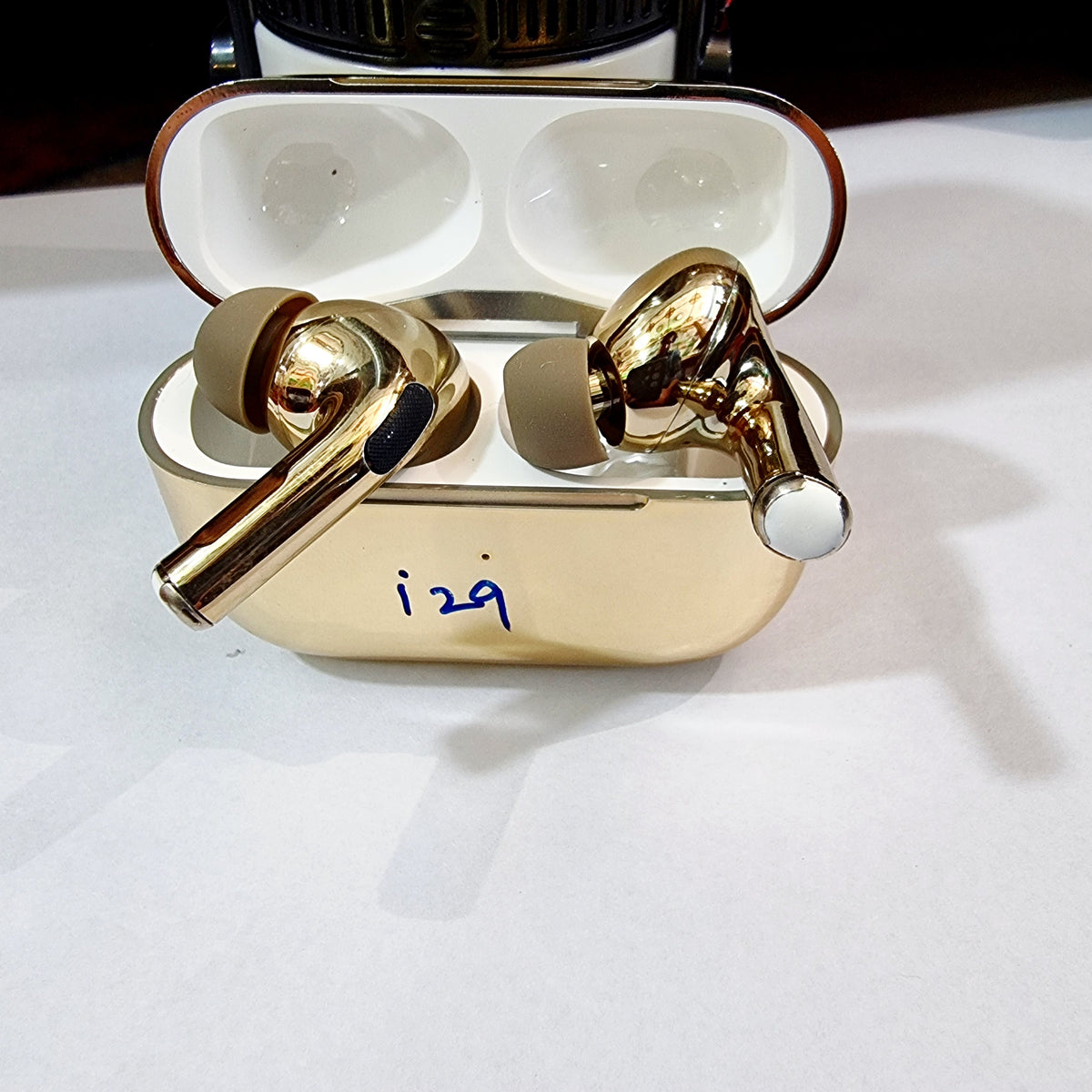 Gold Shining Earbuds