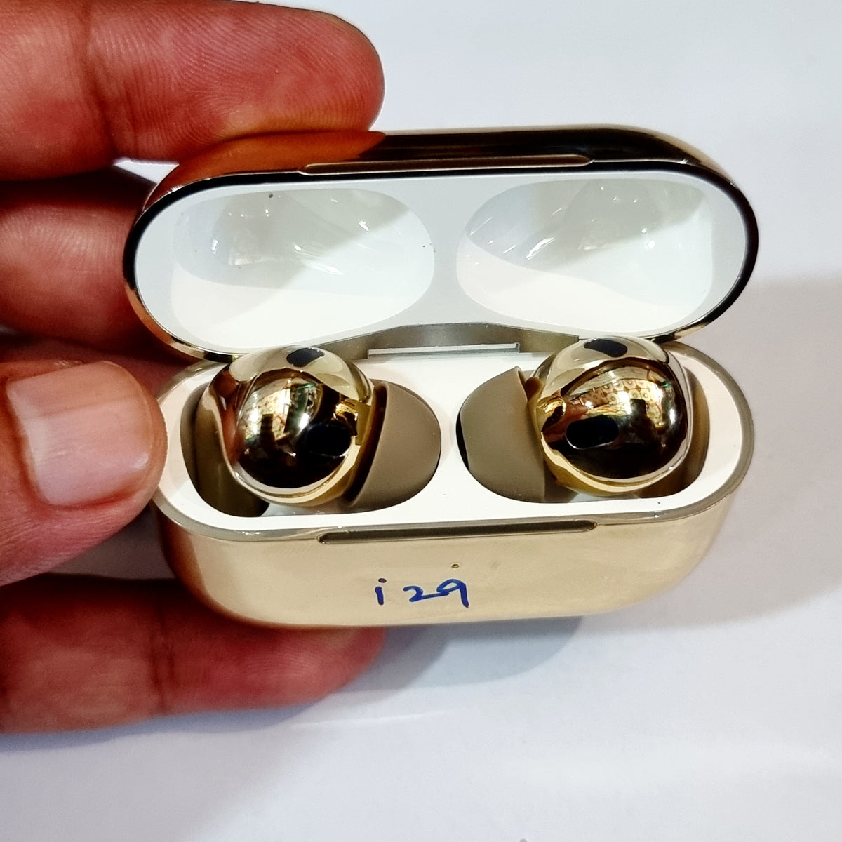 Gold Shining Earbuds
